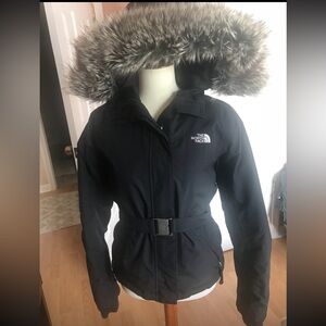 The North face Winter Hyvent parka XS Black insulated Down